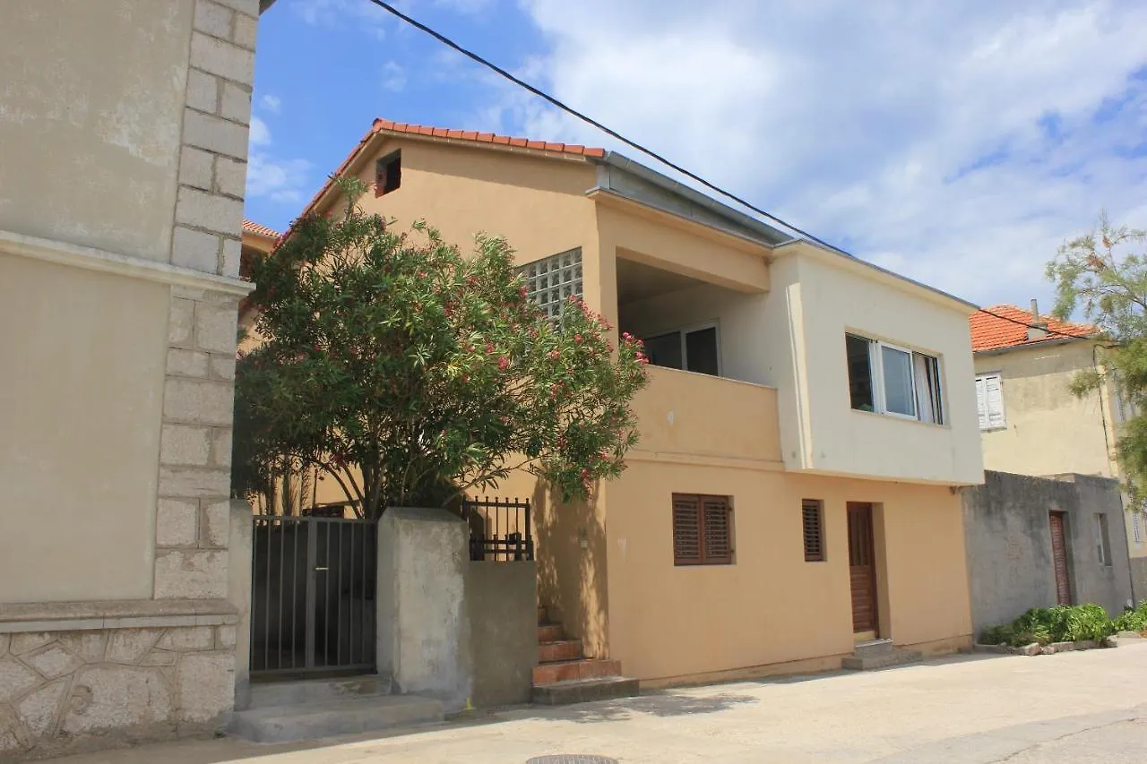 Apartments By The Sea Sali, Dugi Otok - 8194 Sali